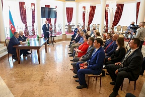 Встреча Министра иностранных дел России С.В.Лаврова с активом соотечественников, проживающих в Азербайджане, Баку, 24 июня 2022 года